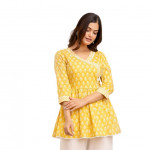 Woman's Classic Floral Printed Trendy Top