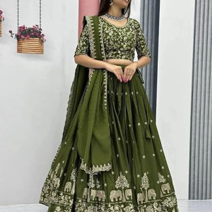 Women's Embroidered Lehenga Choli with Dupatta